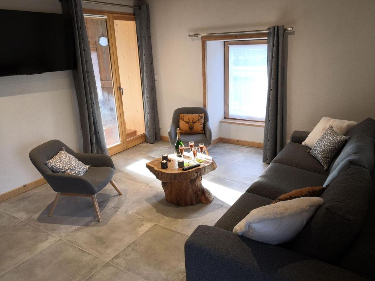Chez Leon, Jacuzzi Et Sauna Des Le 1Er Septembre 2025 Samoëns Buitenkant foto