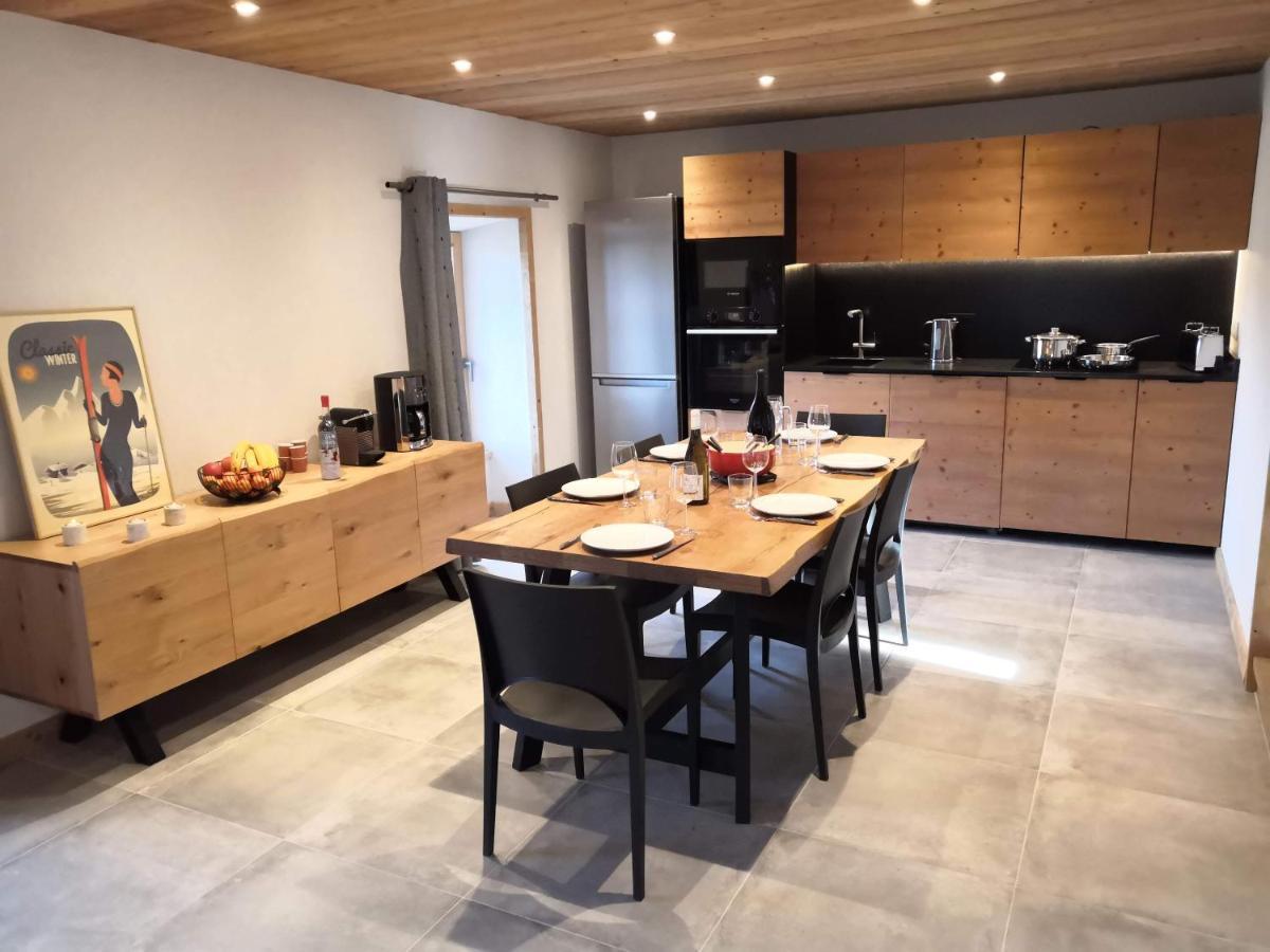 Chez Leon, Jacuzzi Et Sauna Des Le 1Er Septembre 2025 Samoëns Buitenkant foto