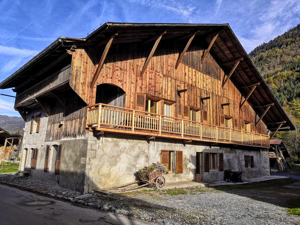 Chez Leon, Jacuzzi Et Sauna Des Le 1Er Septembre 2025 Samoëns Buitenkant foto