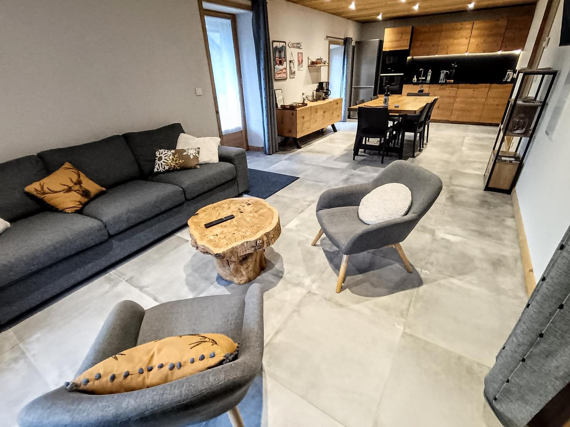 Chez Leon, Jacuzzi Et Sauna Des Le 1Er Septembre 2025 Samoëns Buitenkant foto